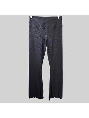 Flare Yoga Pants Large Black Ribbed High Rise Pull on Stretchy Athletic Bootcut